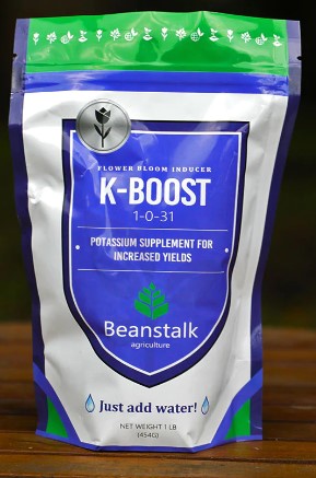 K-BOOST controlled release fertilizer boost potassium -1 lb pouch (20 units/case)